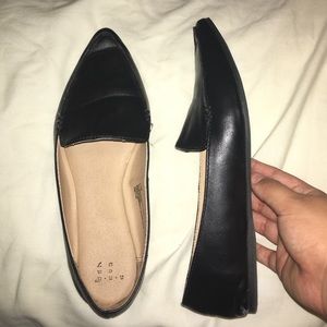black flats